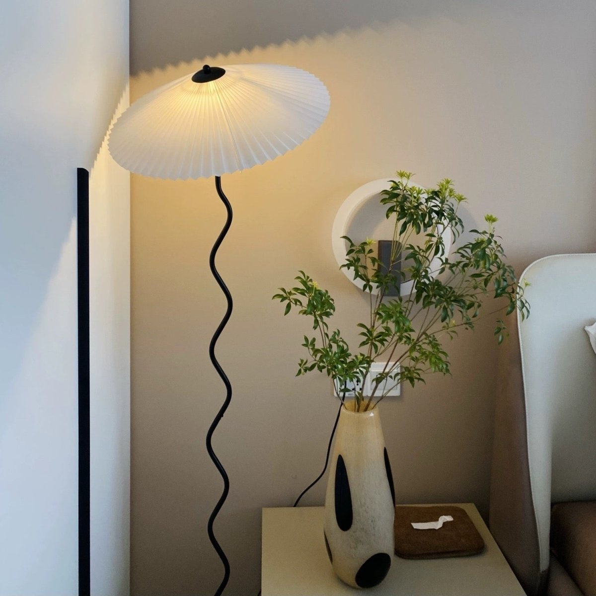 Moderne Squiggle Vloerlamp - Speelse Designlamp voor Woonkamer en Slaapkamer