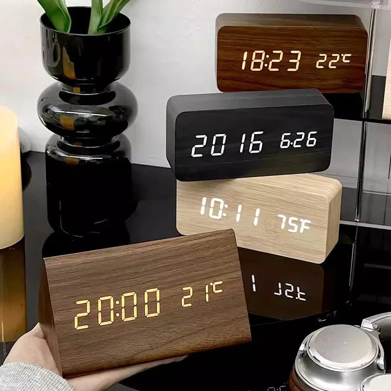 ZenClock Wekker - LED Display, Houtlook, Instelbare Alarmen en Helderheid