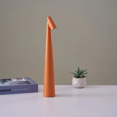 Nordika™ Minimalistische Draadloze LED Tafellamp – Dimbaar & Oplaadbaar – Sfeervolle Leeslamp voor Binnen & Buiten