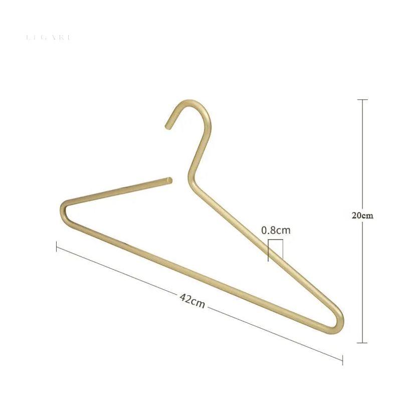 Anti-Slip Luxe Kledinghanger - Massieve Matte Kleerhangers voor Duurzaam Gebruik (Set van 5)