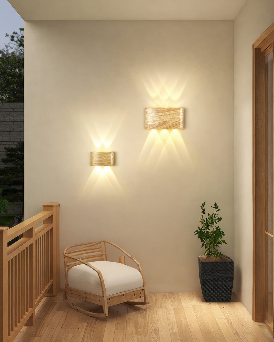 Houtvlam Buiten Wandlamp - Moderne Waterdichte Houtlook Sfeerverlichting