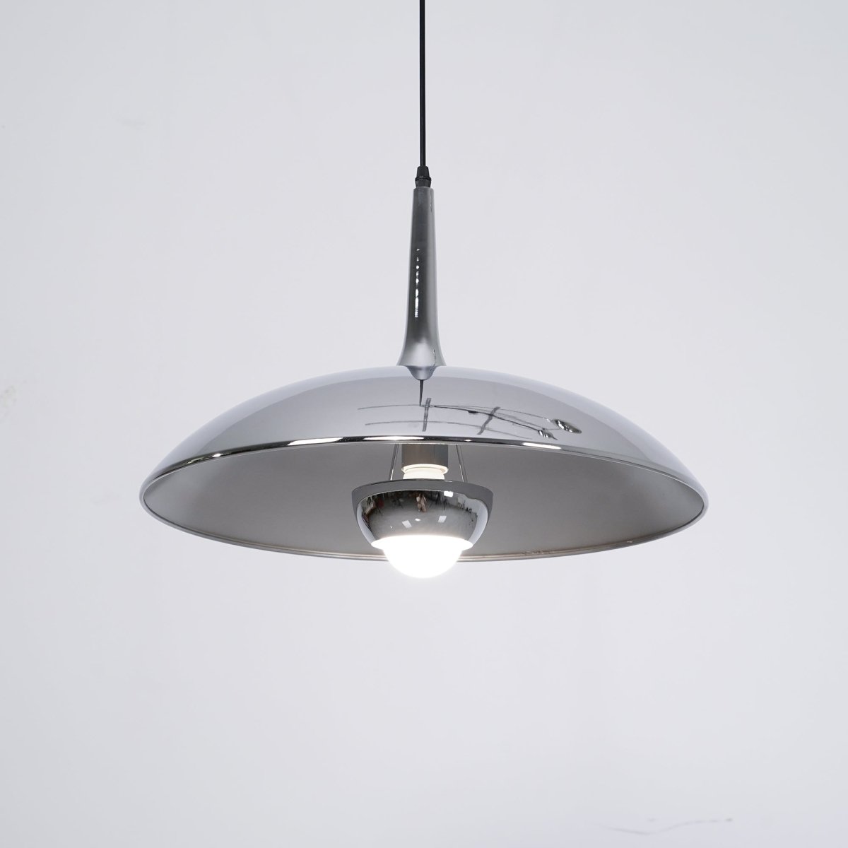 Unieke Hanglamp Met Goudkleurige Accenten - Moderne Verstelbare Plafondlamp