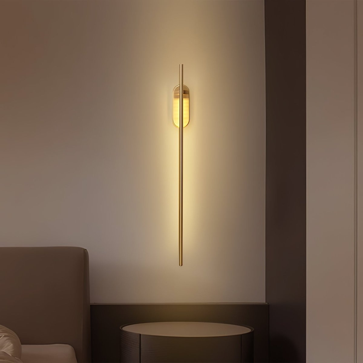 Minimalistische Goudkleurige Wandlamp - Verticale LED Sfeerverlichting voor Woonkamer en Hal