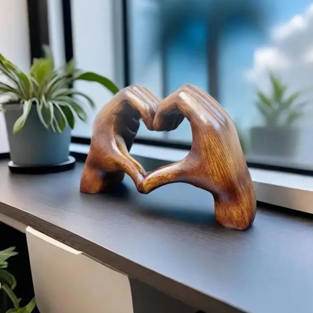 Endless Love Beeldje - Symbolisch Decoratief Kunstwerk van Eeuwige Liefde