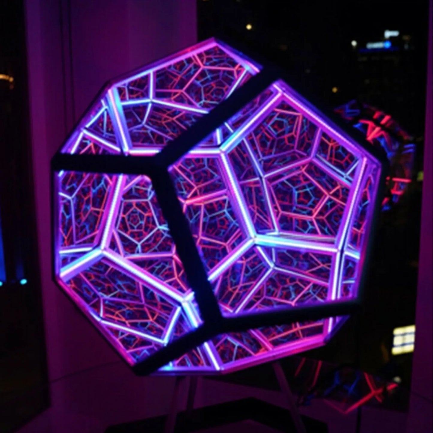 Infiniluxe Dodecahedron Lamp met Afstandsbediening – Unieke 3D LED Infinity Lamp voor Sfeerverlichting