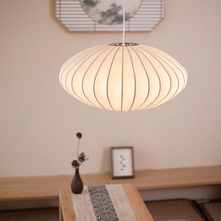 SilkLuxe™ Zijde Hanglamp | Japandi Stijl voor Moderne en Traditionele Interieurs