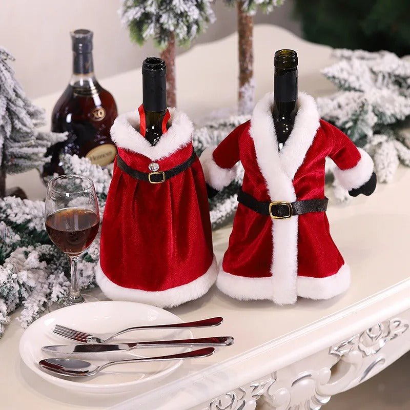 Kerst Flessenhoezen Santa & Mrs. Claus – Luxe Wijnfles Hoezen voor Feestelijke Tafeldecoratie