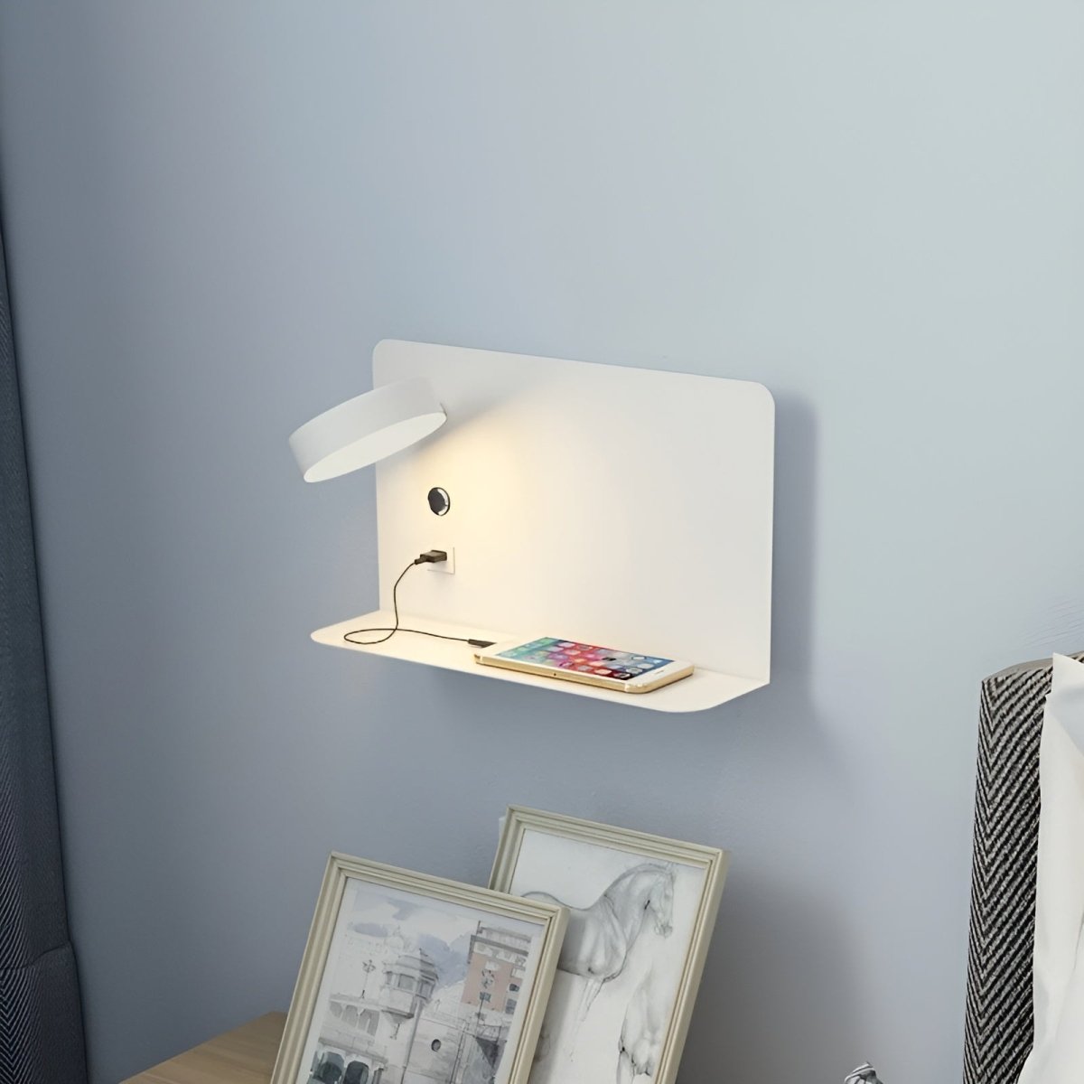 GlowCharge™ LED Wandlamp met USB Oplader | Moderne Verlichting met Schakelaar